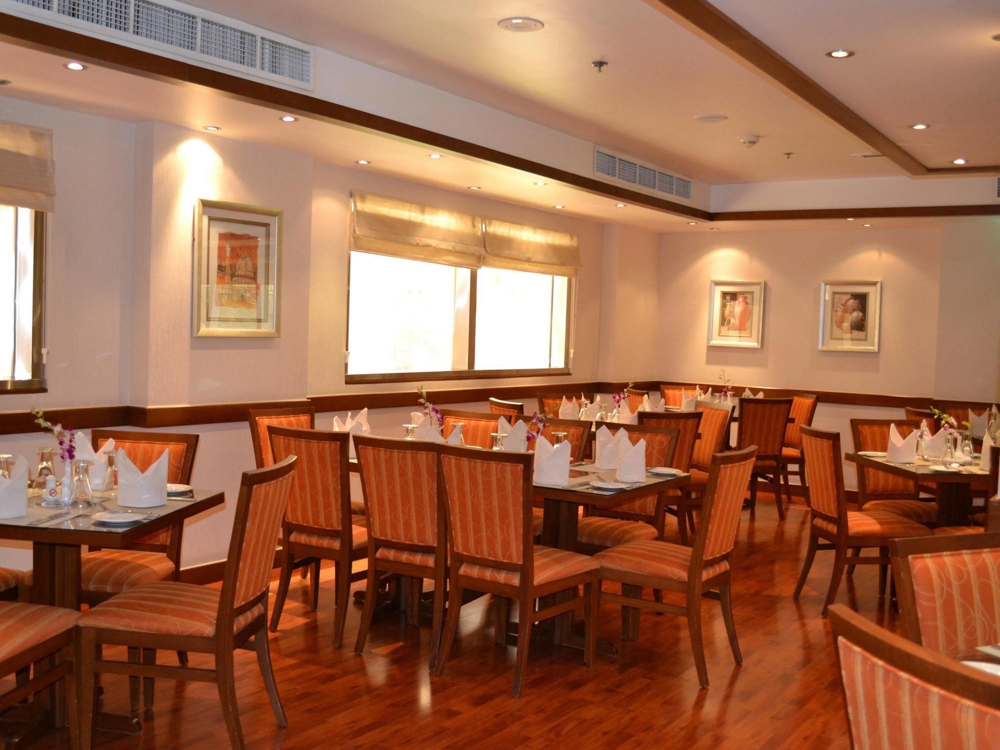 Al Rawda Arjaan By Rotana, Abu Dhabi Aparthotel Kültér fotó